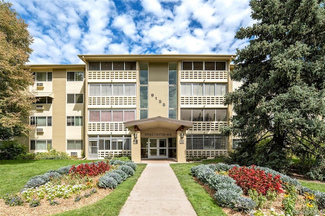 view of building exterior