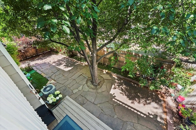 8060 Meadowdale Sq, Niwot, CO 80503 - fenced backyard with a patio