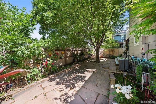 8060 Meadowdale Sq, Niwot, CO 80503 - fenced backyard with a patio