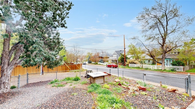 view of street featuring a residential view