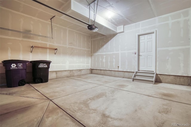 16069 E Elk Dr, Denver, CO 80239 - garage featuring a garage door opener