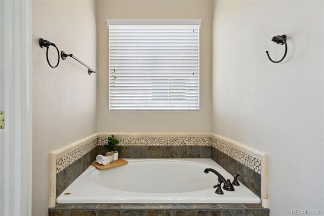 10402 Capital Peak Way, Peyton, CO 80831 - full bath with a garden tub