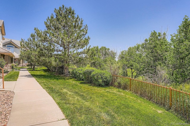 22560 E Ontario Dr Unit 204, Aurora, CO 80016 - view of yard