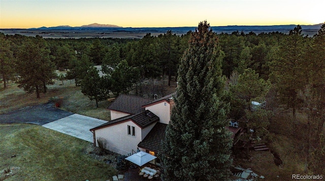 view of aerial view at dusk