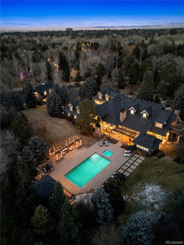 view of aerial view at dusk