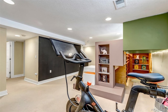 workout room featuring visible vents, carpet flooring, baseboards, and recessed lighting