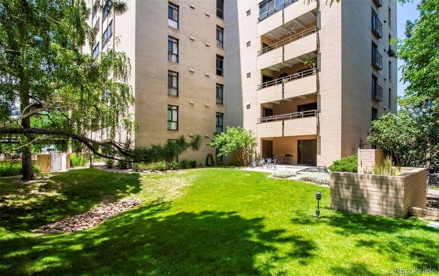 800 Pearl St Unit 1010, Denver, CO 80203 - view of apartment building / complex