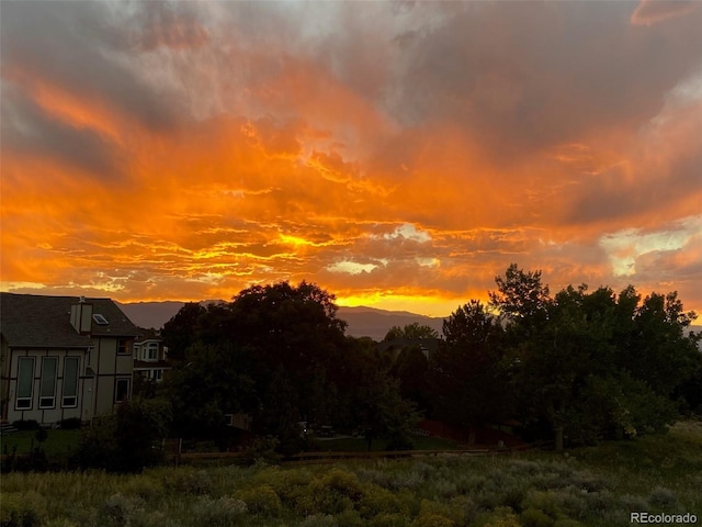 9385 Prairie View Dr, Highlands Ranch, CO 80126 - view of mountain background