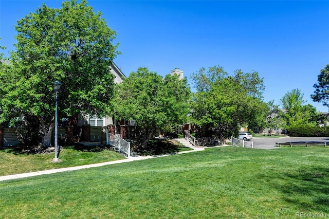10035 E Mexico Ave, Aurora, CO 80247 - view of green lawn