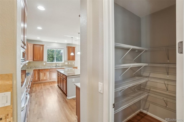 13075 Tamarac St, Thornton, CO 80602 - pantry with a sink