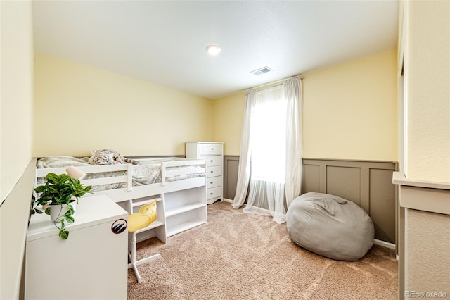 bedroom featuring carpet floors