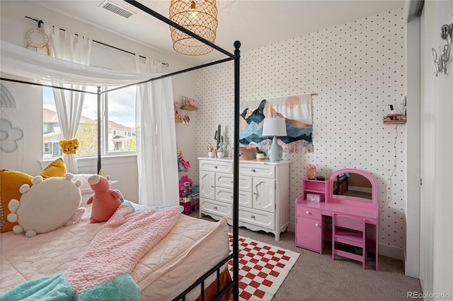 2855 Pawnee Creek Dr, Loveland, CO 80538 - bedroom featuring wallpapered walls and carpet