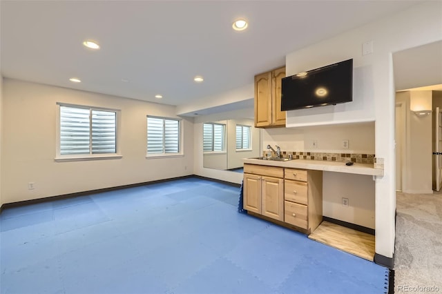 518 Zircon Way, Superior, CO 80027 - kitchen featuring light brown cabinets, a sink, baseboards, light countertops, and recessed lighting