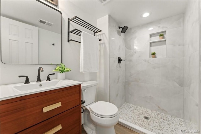 3413 W 114th Cir Unit B, Westminster, CO 80031 - full bath featuring vanity and tiled shower