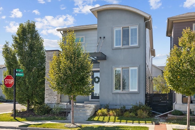 view of front of property with stucco siding