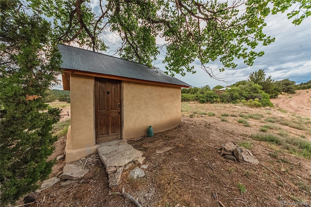 view of outdoor structure