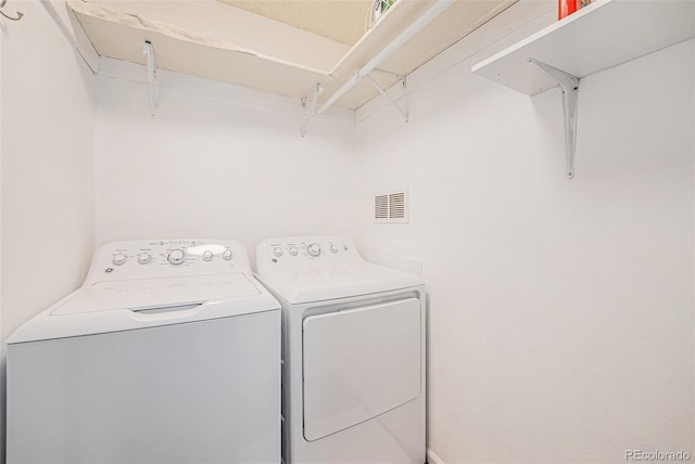 401 N Columbine St, Golden, CO 80403 - washroom featuring washer and dryer