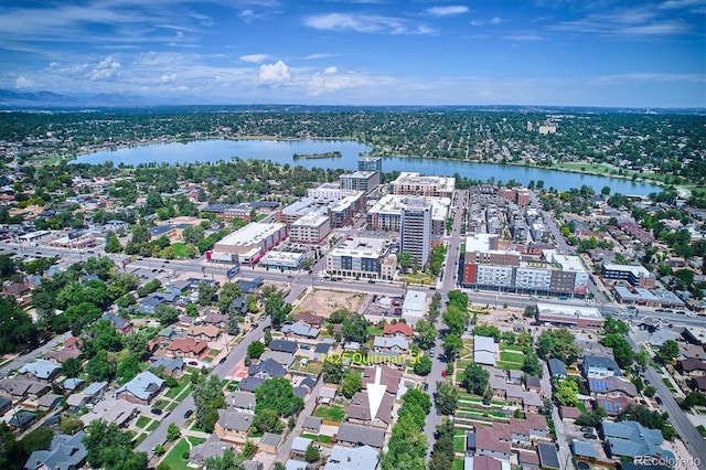 bird's eye view with a water view