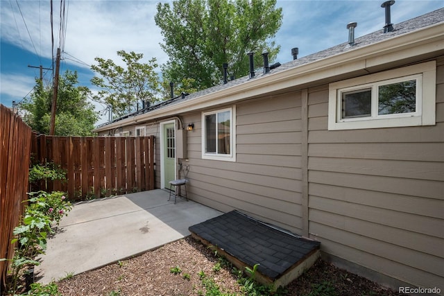 3629 W Custer Pl, Denver, CO 80219 - view of patio