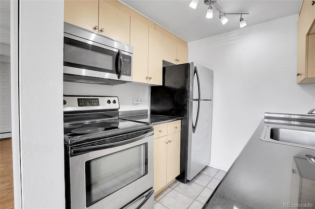 250 N Pearl St Unit 209, Denver, CO 80203 - photo 10