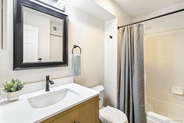 18302 E Kepner Pl Unit 207, Aurora, CO 80017 - full bath featuring vanity and shower / bath combination with curtain