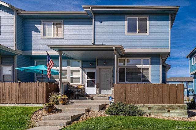 view of front of home