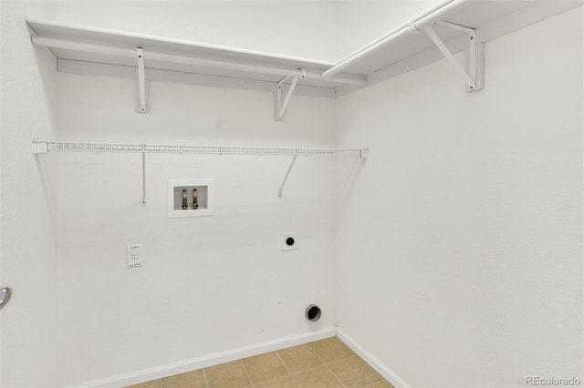 20394 E Colgate Pl, Aurora, CO 80013 - laundry room featuring hookup for an electric dryer, baseboards, and hookup for a washing machine