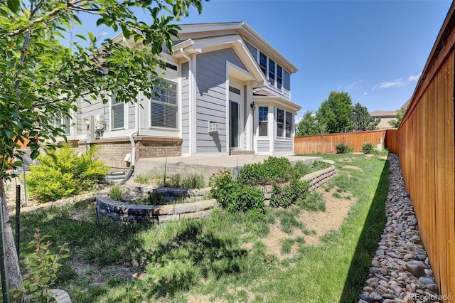 20394 E Colgate Pl, Aurora, CO 80013 - back of property featuring a fenced backyard
