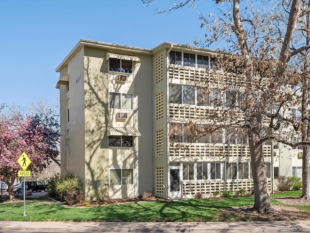 9385 E Center Ave Unit 1B, Denver, CO 80247 - photo 1