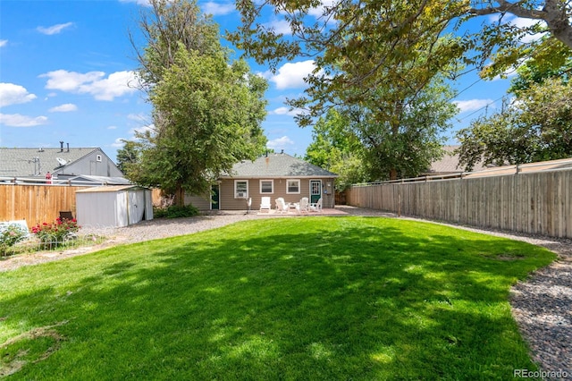 1221 Ulster St, Denver, CO 80220 - view of yard with a patio