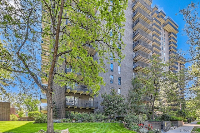 460 S Marion Pkwy Unit 102, Denver, CO 80209 - view of apartment building / complex
