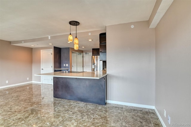 kitchen with dark brown cabinets, black electric cooktop, a kitchen breakfast bar, kitchen peninsula, and pendant lighting