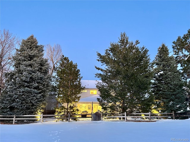 view of yard with fence