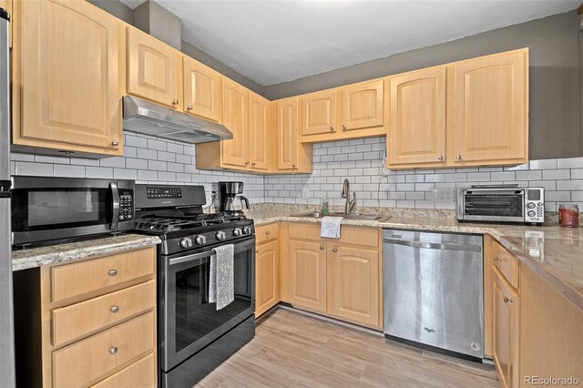 356 Castlewood Dr, Evergreen, CO 80439 - photo 24