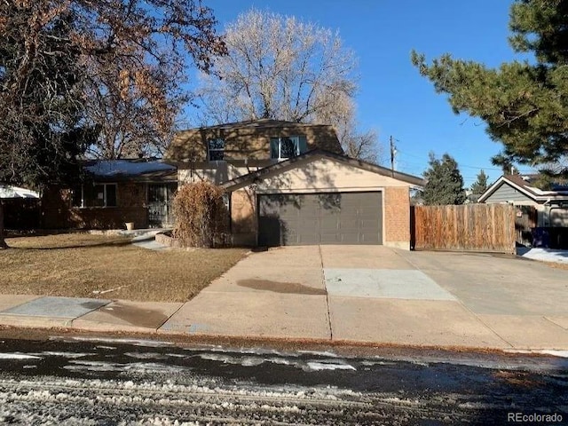 view of front facade featuring a garage