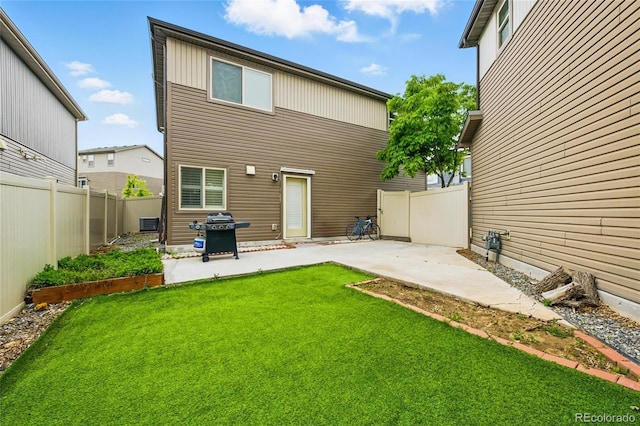 18619 E 50th Pl, Denver, CO 80249 - back of property featuring a patio