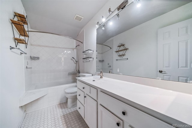 2882 Signal Creek Dr, Thornton, CO 80241 - photo 32