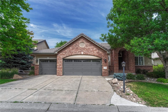 21579 E Ottawa Cir, Aurora, CO 80016 - photo 2
