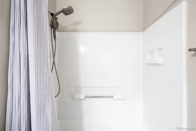 view of full bath