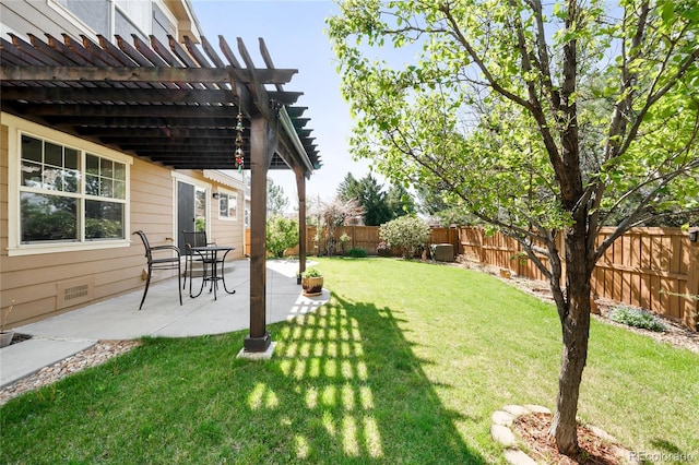 view of yard featuring a pergola and a patio