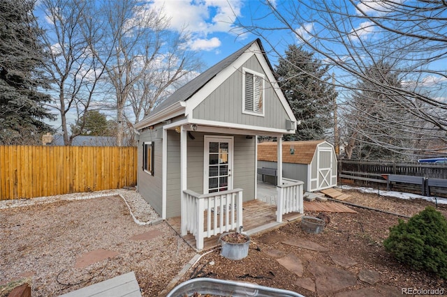 view of outbuilding