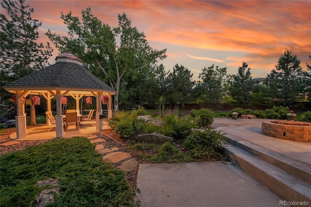 7472 S Utica St, Littleton, CO 80128 - view of property's community with a patio and a gazebo