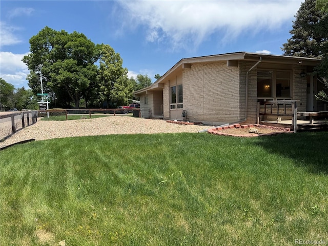 6040 W Elmhurst Dr, Littleton, CO 80128 - view of yard