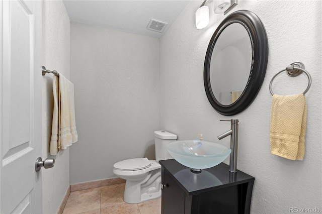 16896 E Maplewood Dr, Aurora, CO 80016 - bathroom with vanity and tile patterned floors