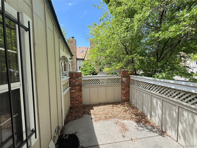 971 S Evanston Cir, Aurora, CO 80012 - view of patio