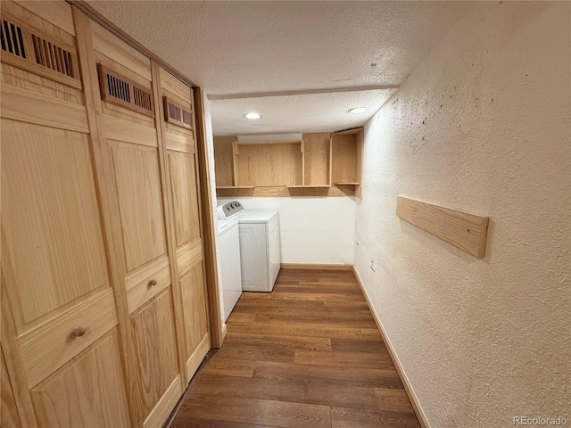 971 S Evanston Cir, Aurora, CO 80012 - photo 22