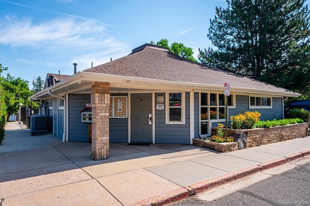 view of front of property with a porch