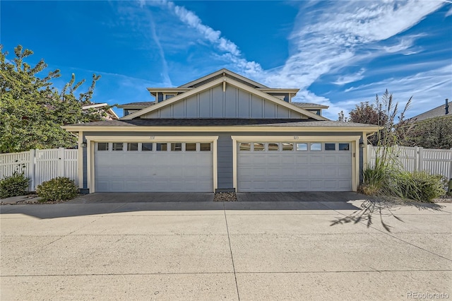 1133 S Richfield St, Aurora, CO 80017 - garage with driveway