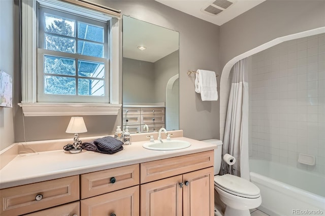 824 S Medea Way, Denver, CO 80209 - full bathroom featuring vanity, toilet, and shower / tub combo with curtain