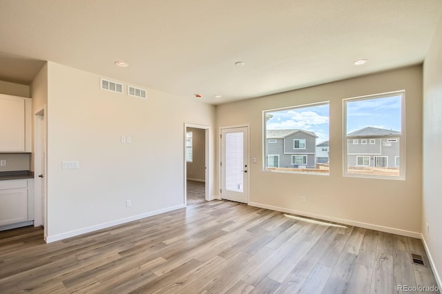 9085 Rifle St, Commerce City, CO 80022 - photo 7